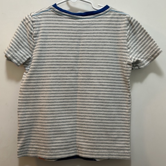 Mini Boden short sleeve appliqué octopus shirt with peek a boo eyes 👀 size 6-7y - Picture 4 of 5